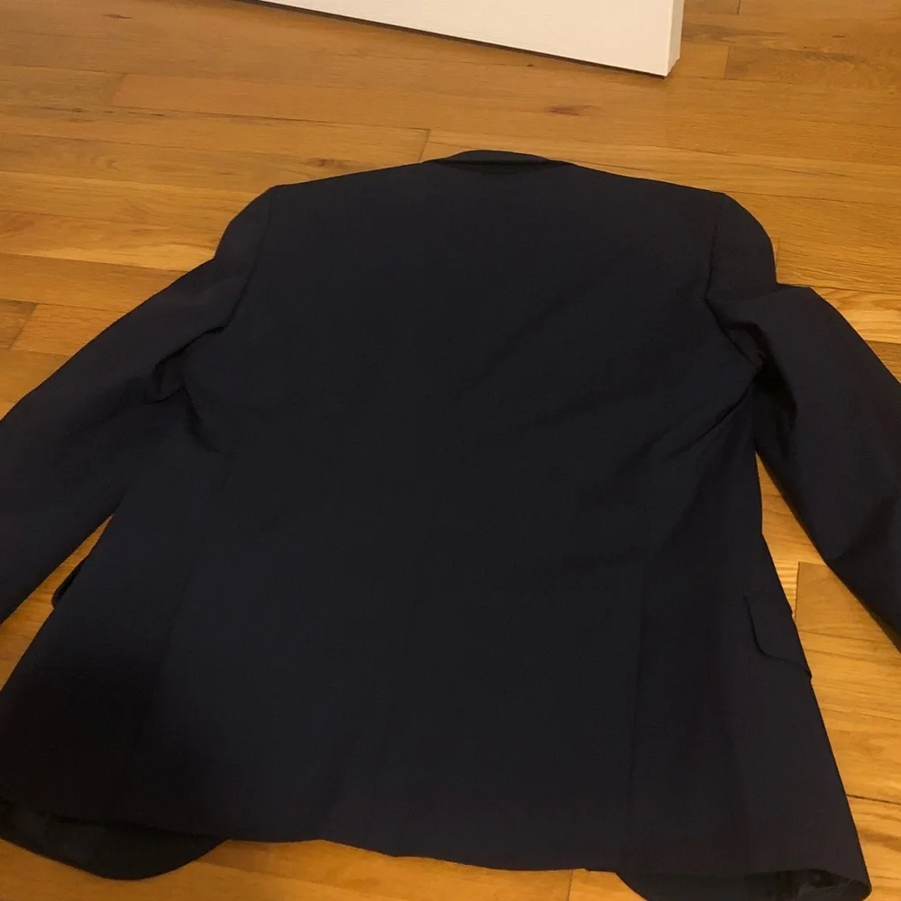 Jos. A. Bank Boys Navy Two-Piece Suit size 14